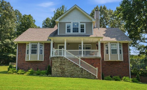 House in Cottontown, Tennessee, United States 1