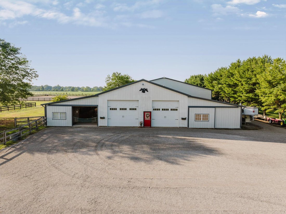 House in Delaware, Ohio, United States 2 - 18538116