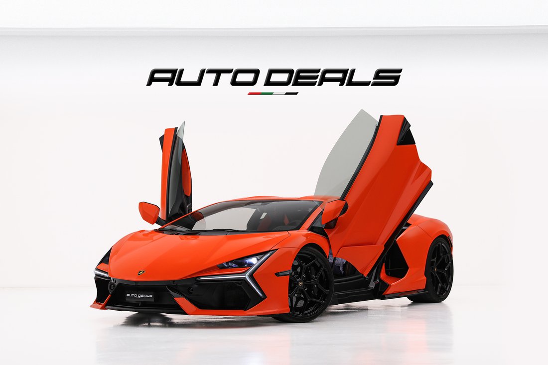Coupe in Dubai, United Arab Emirates 1 - 18537632