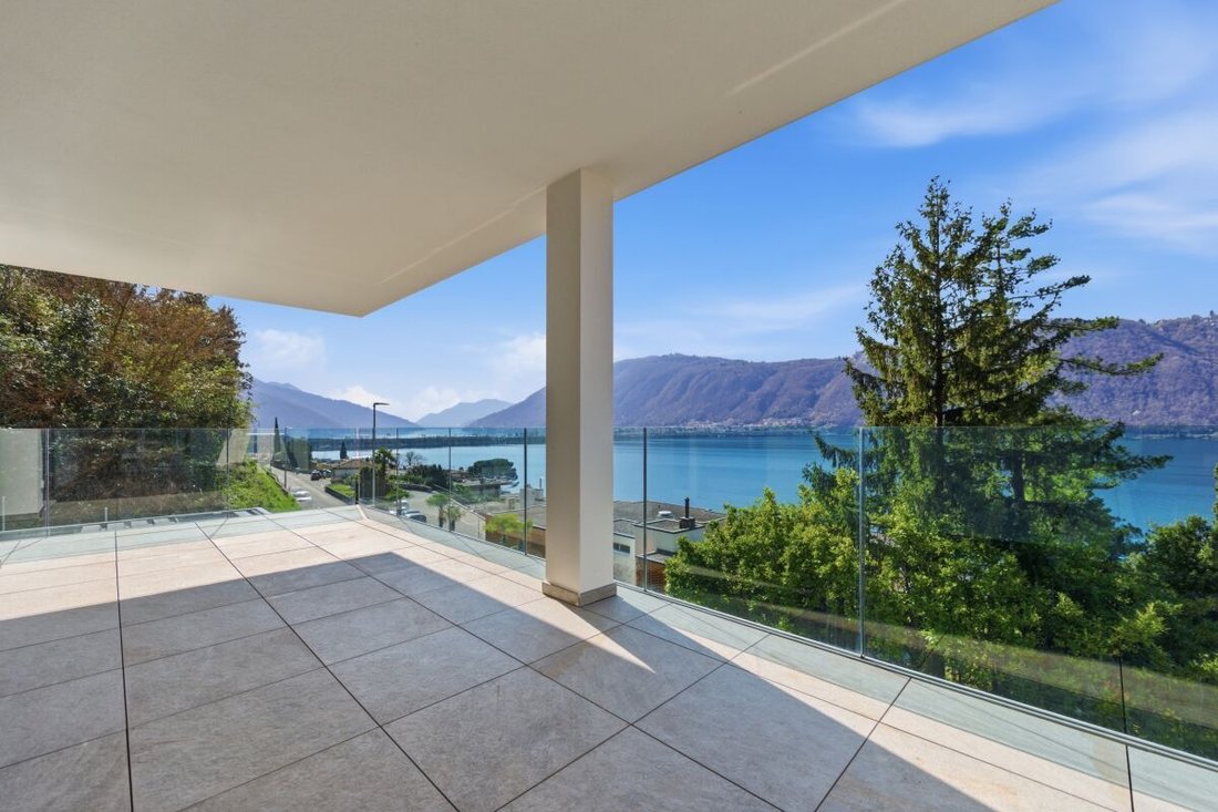 Apartment in Bissone, Ticino, Switzerland 2 - 18524165