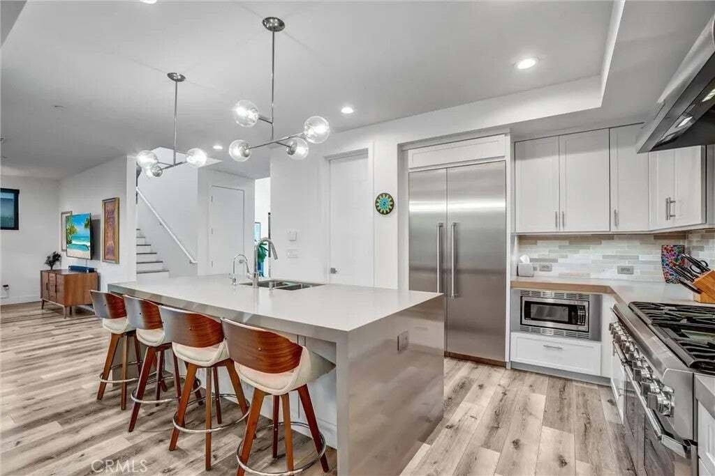 House in Signal Hill, California, United States 5 - 18123044