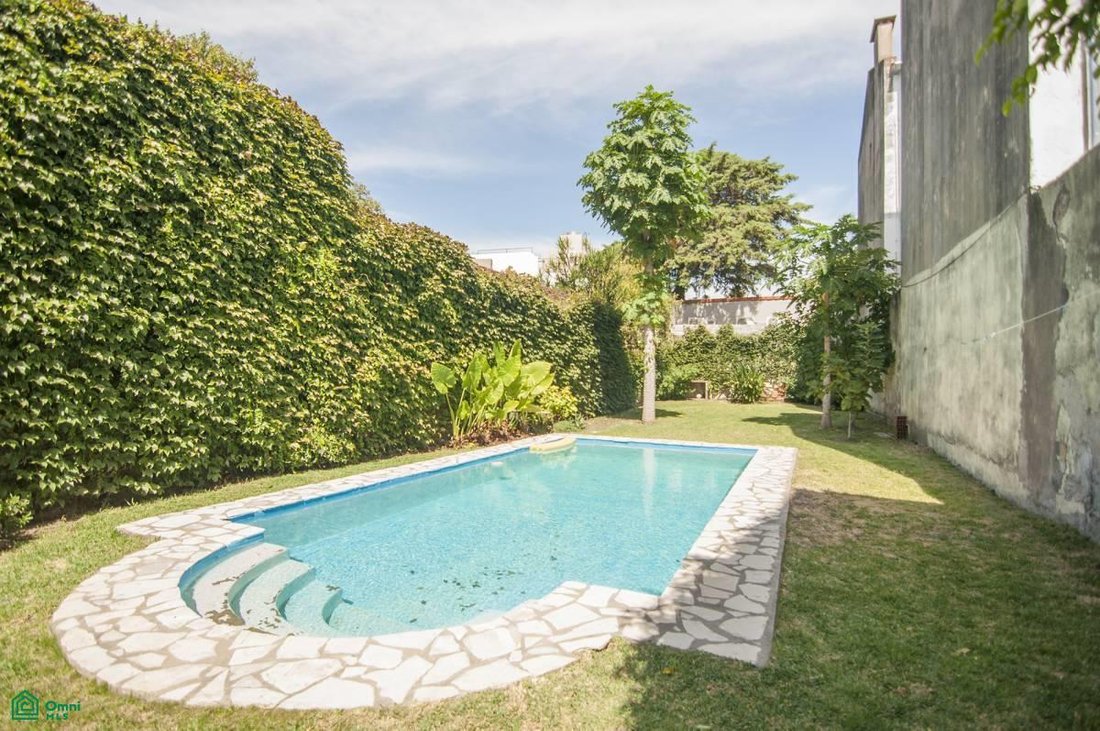 House in Munro, Buenos Aires Province, Argentina 1 - 18075542