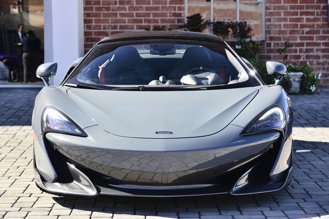 Cabriolet in Beverly Hills, CA, United States 2 - 18538505