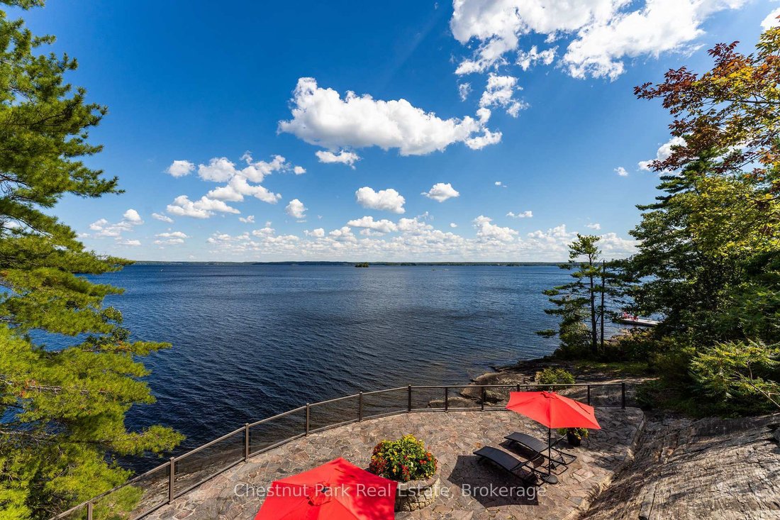 House in Gravenhurst, Ontario, Canada 2 - 18538591