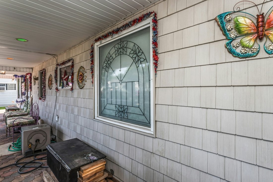 Salisbury, New York, United States 4 - 18503936