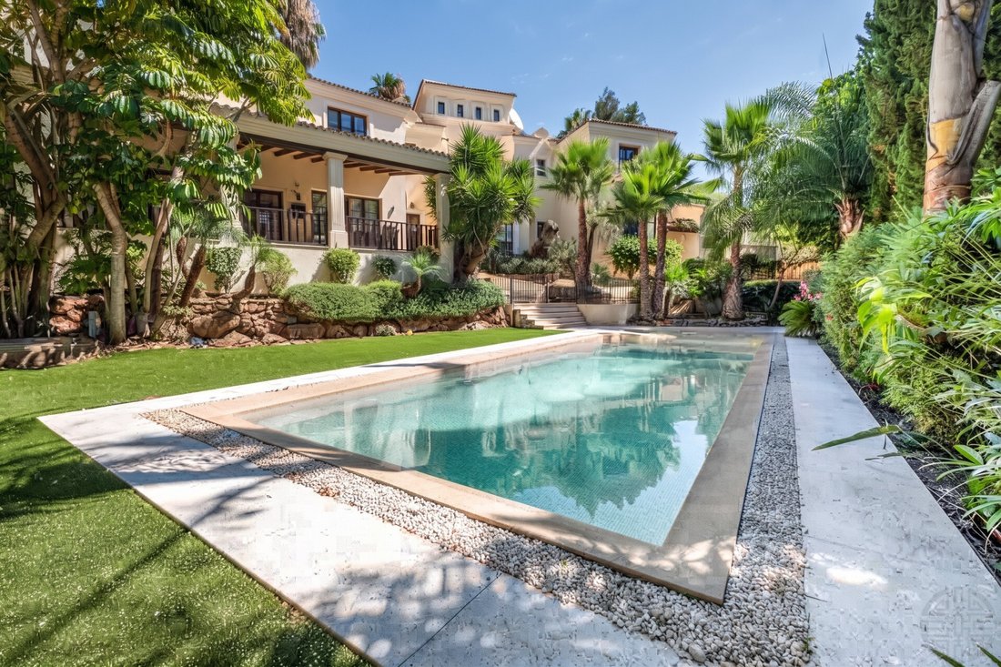 Villa in Sotogrande, San Roque, Andalusia 1 - 18531027