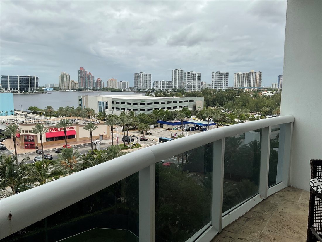Appartement à Golden Beach, Floride, États-Unis 4 - 18531235