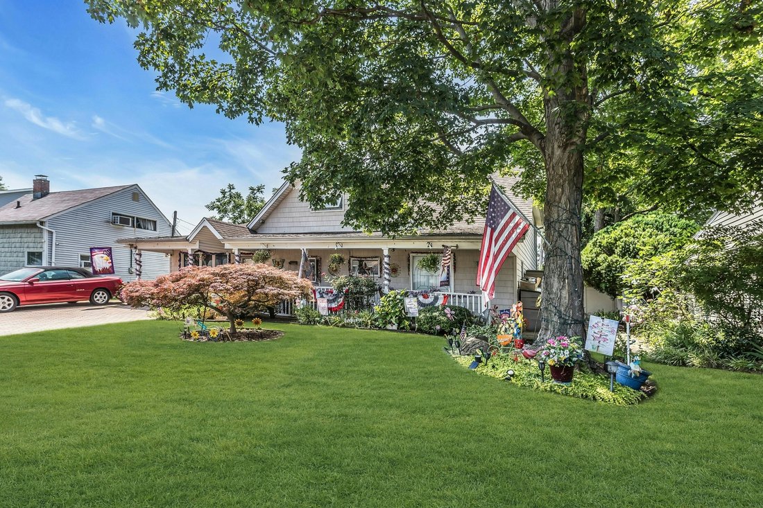 Salisbury, New York, United States 3 - 18503936