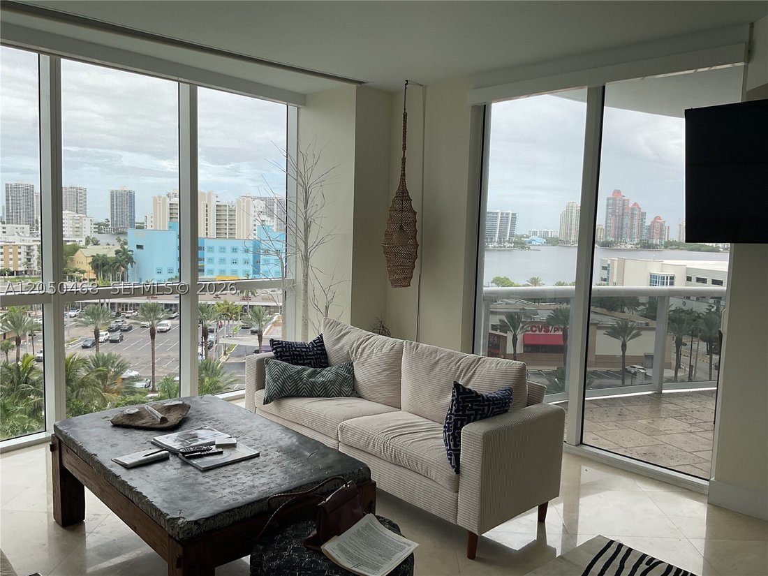Appartement à Golden Beach, Floride, États-Unis 1 - 18531235