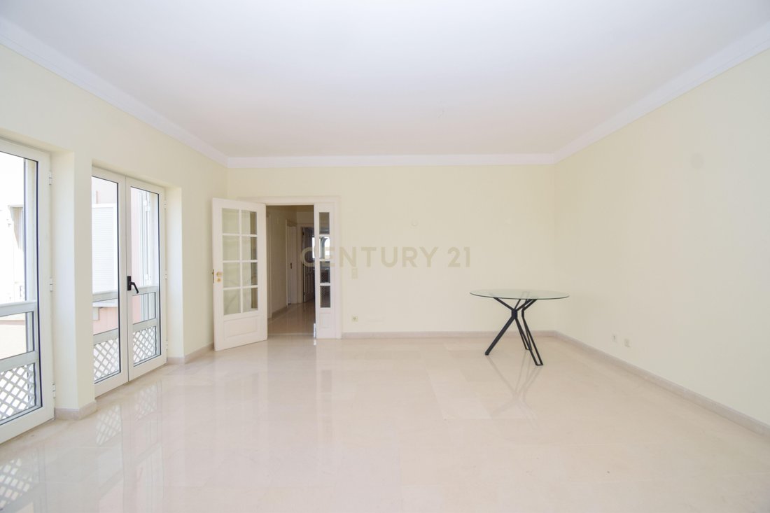 Apartment in Cascais e Estoril, Lisbon, Portugal 5 - 18538388