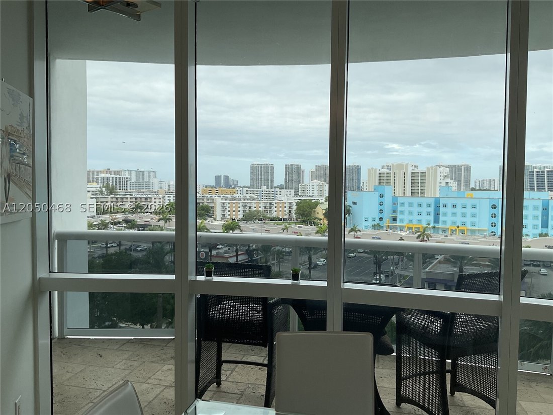 Appartement à Golden Beach, Floride, États-Unis 2 - 18531235
