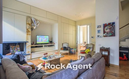Townhouse in Historic Center, Viareggio, Tuscany 1