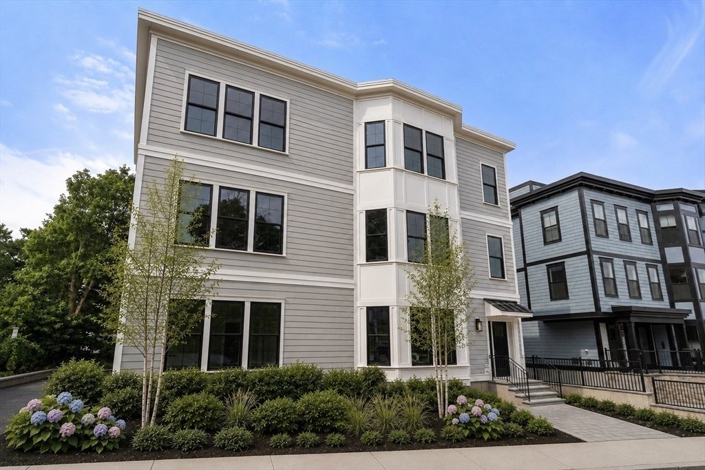 Condo in Boston, Massachusetts, United States 4 - 18538387