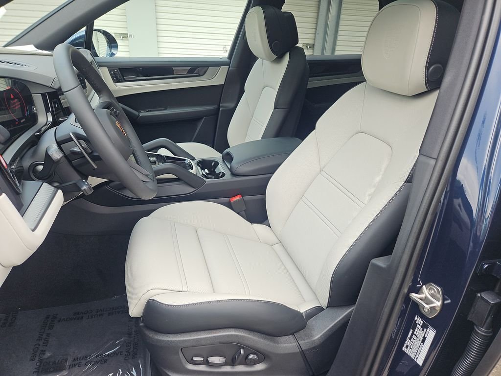 Suv in Stratham, NH, United States 5 - 18316508