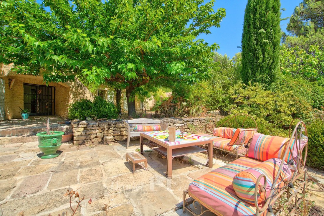 Country House in Bonnieux, Provence-Alpes-Côte d'Azur, France 3 - 18538511