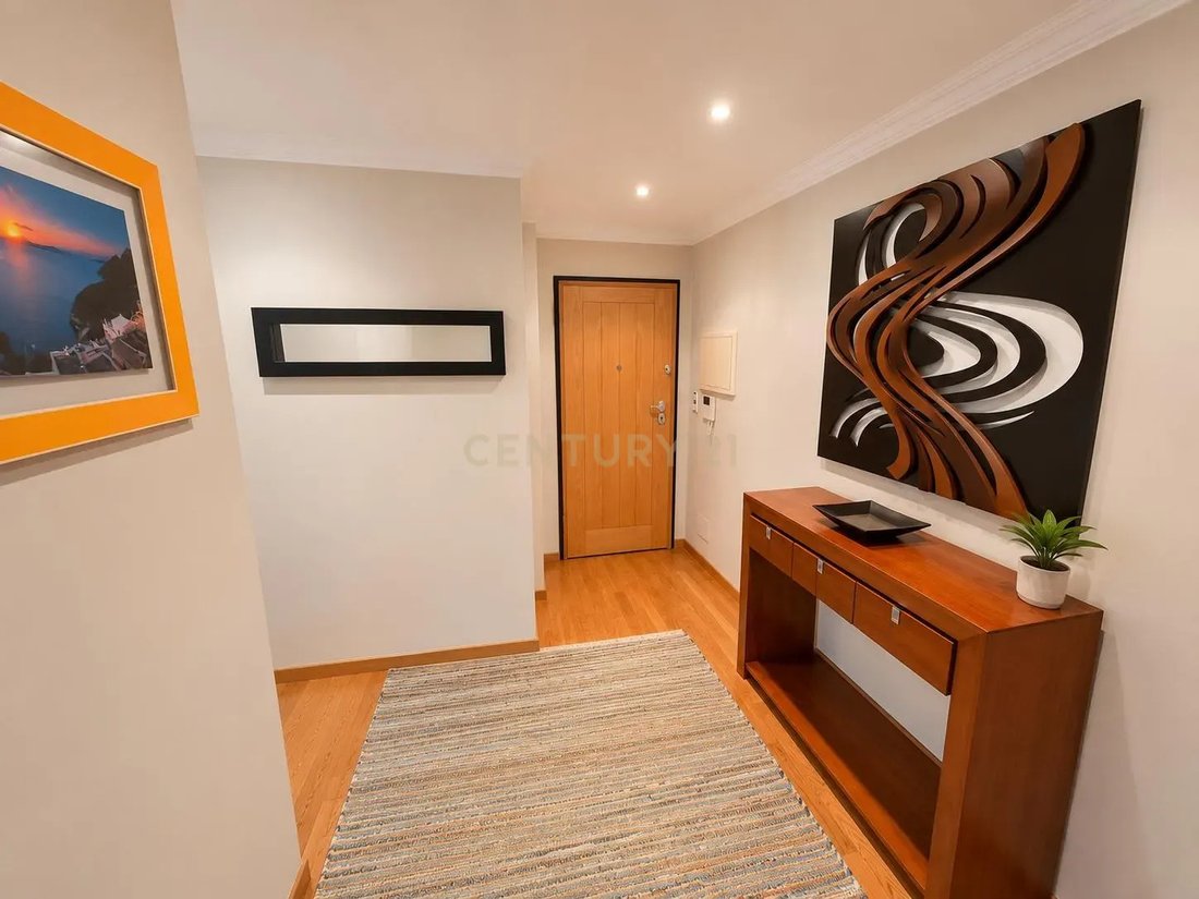 Apartment in Odivelas, Lisbon, Portugal 5 - 18538389
