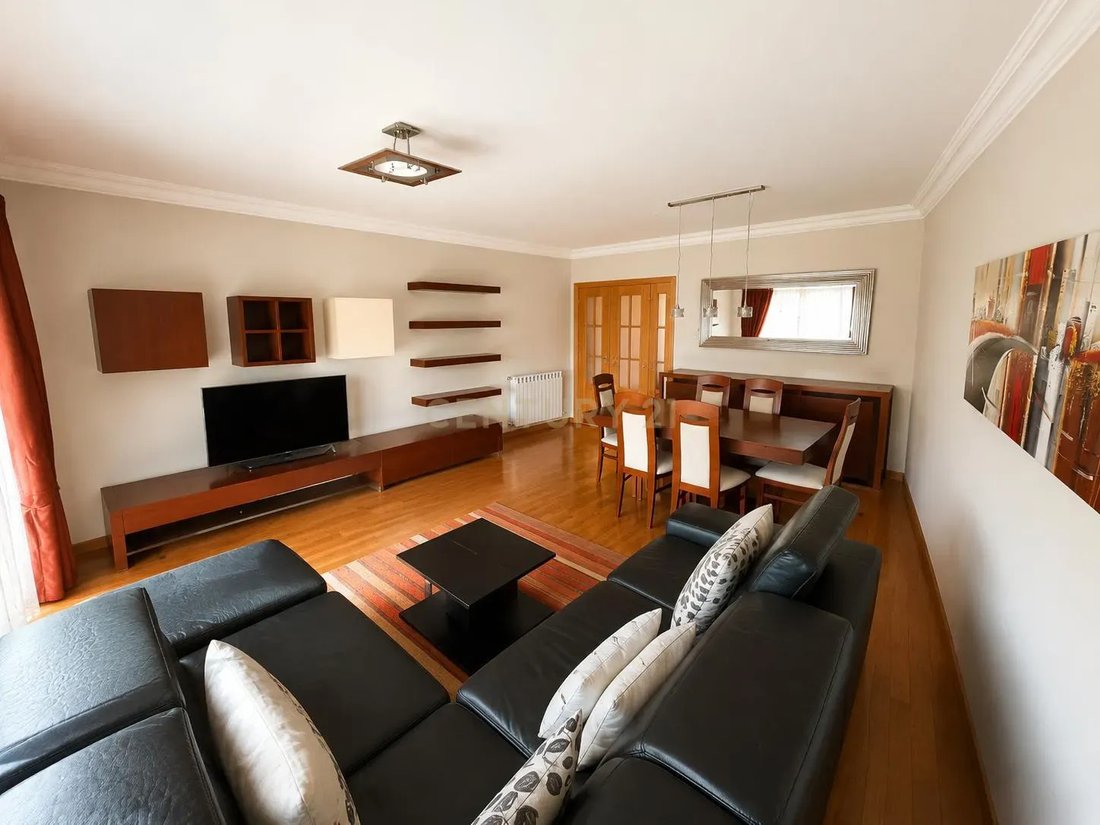 Apartment in Odivelas, Lisbon, Portugal 4 - 18538389
