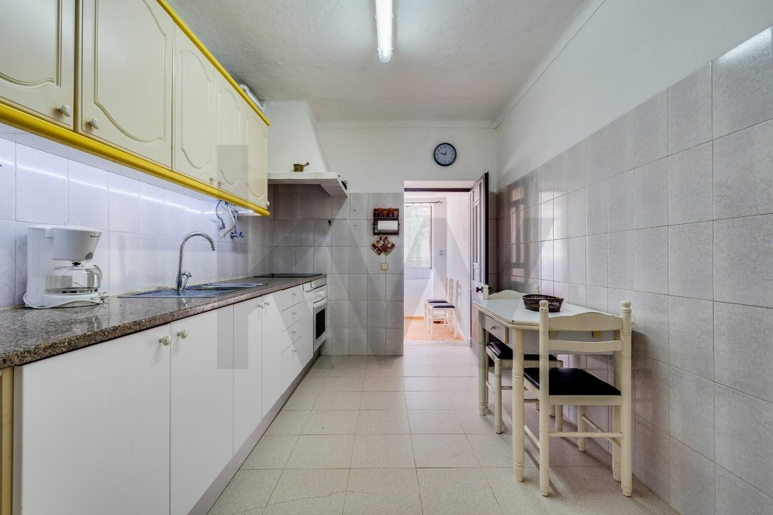 Townhouse in Alcantarilha, Algarve, Portugal 3 - 18538442