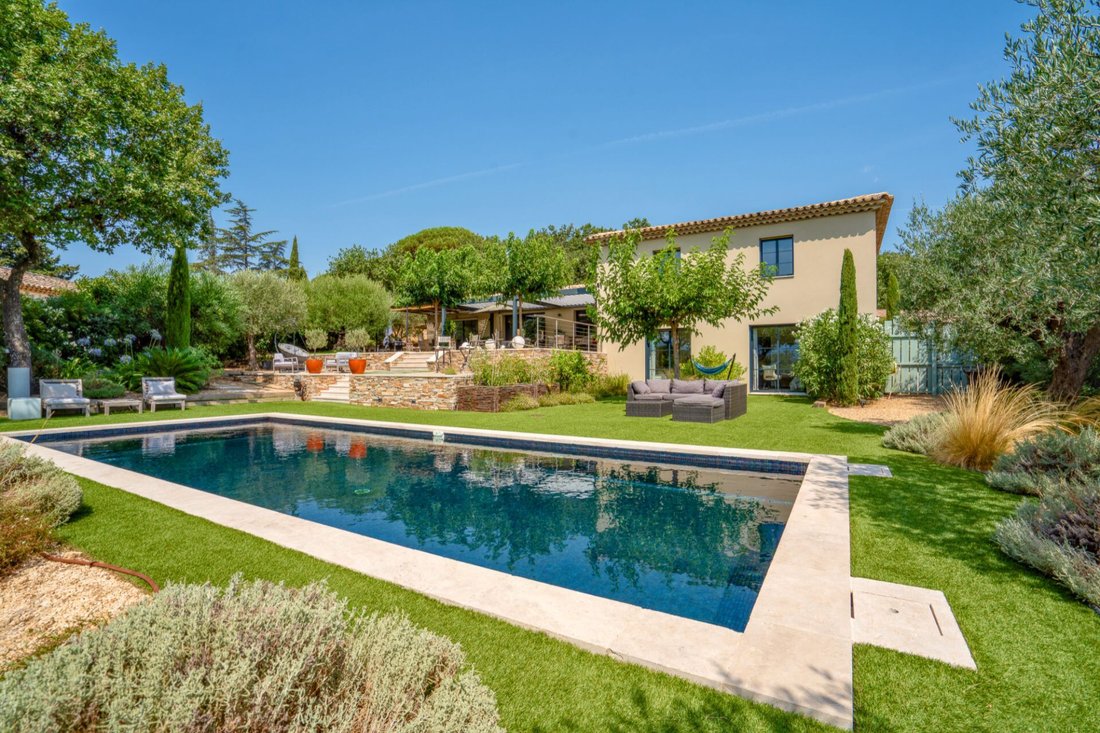Villa in Grimaud, Provence-Alpes-Côte d'Azur, France 3 - 18538292