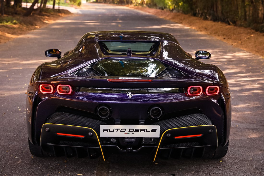 Roadster in Dubai, United Arab Emirates 3 - 18538343