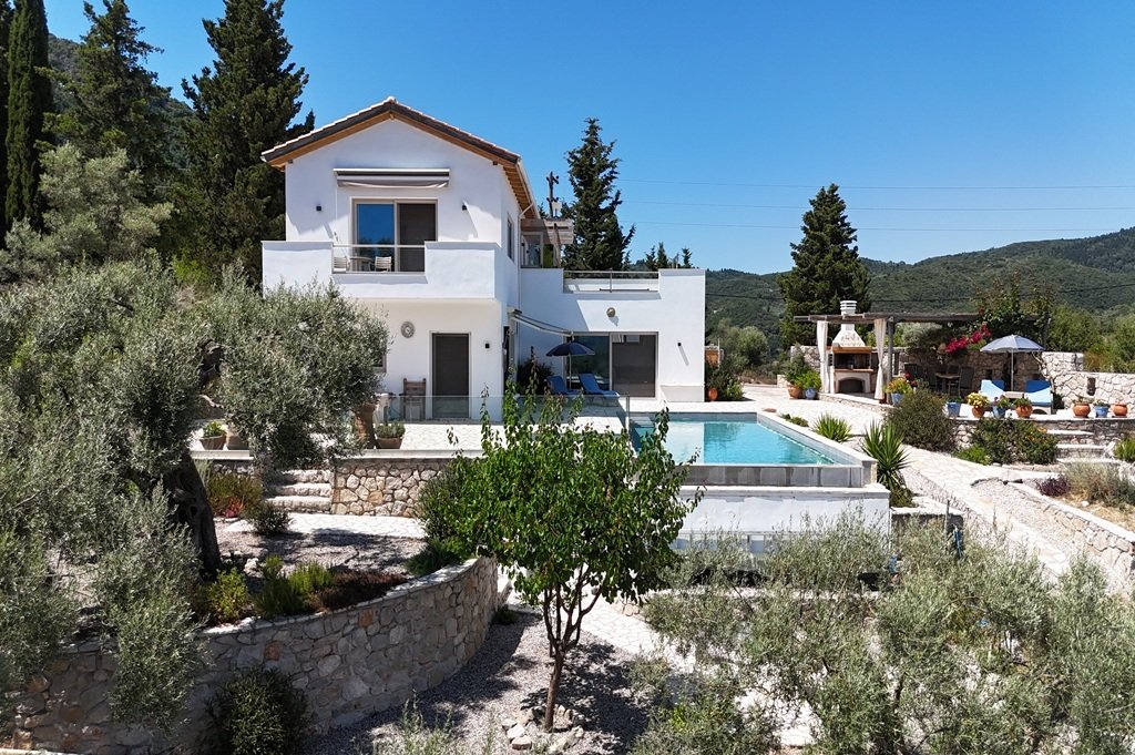 Villa in Lefkada Commune, Peloponnese, Western Greece and the Ionian, Greece 1 - 16606724