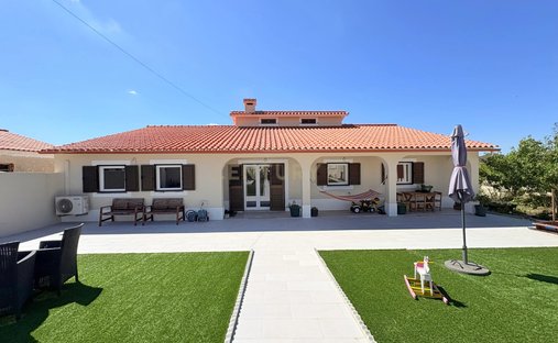 Villa à A dos Negros, Leiria, Portugal 1