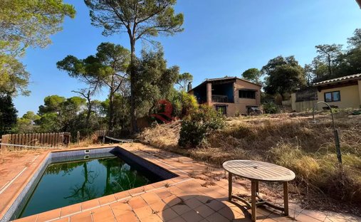 House in Forallac, Catalonia, Spain 1
