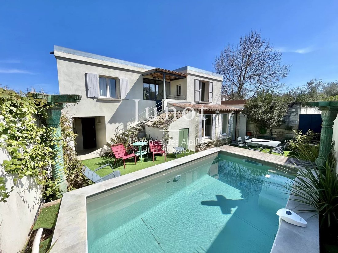 Townhouse in Saint-Rémy-de-Provence, Provence-Alpes-Côte d'Azur, France 1 - 18538543