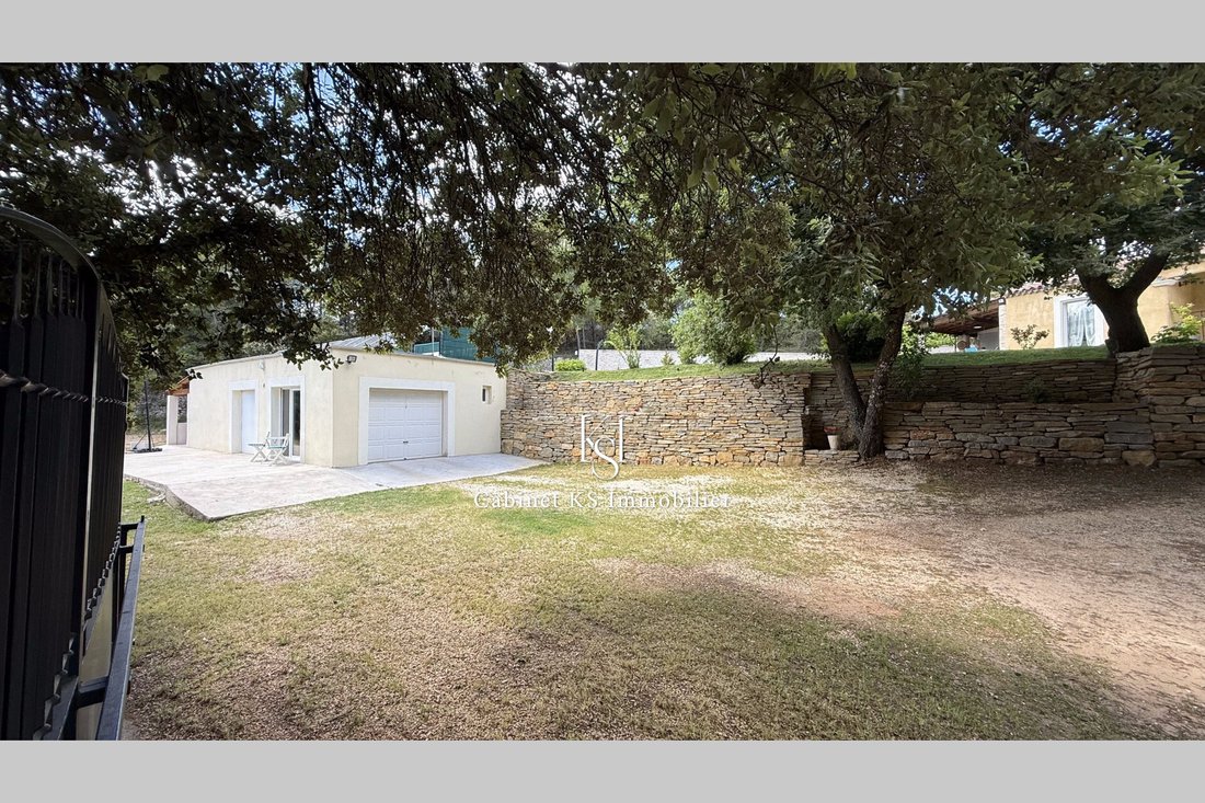 Villa in Brue-Auriac, Provence-Alpes-Côte d'Azur, France 2 - 18533190