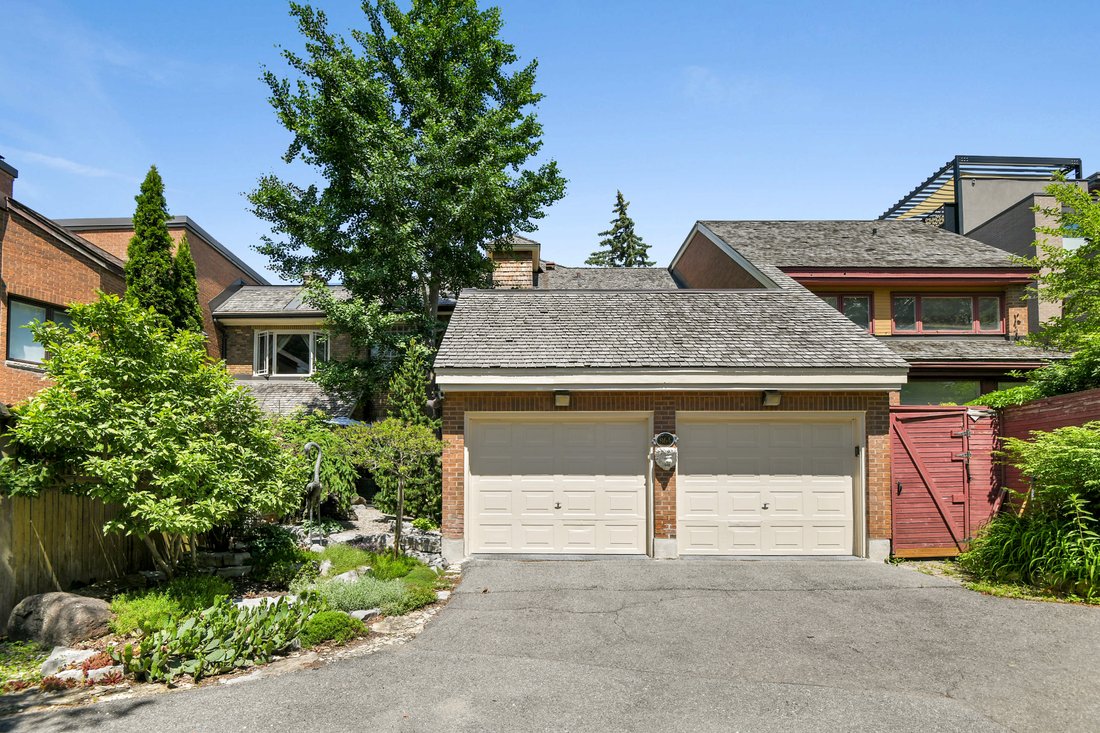 Villa in Ottawa, Ontario, Canada 2 - 18538556