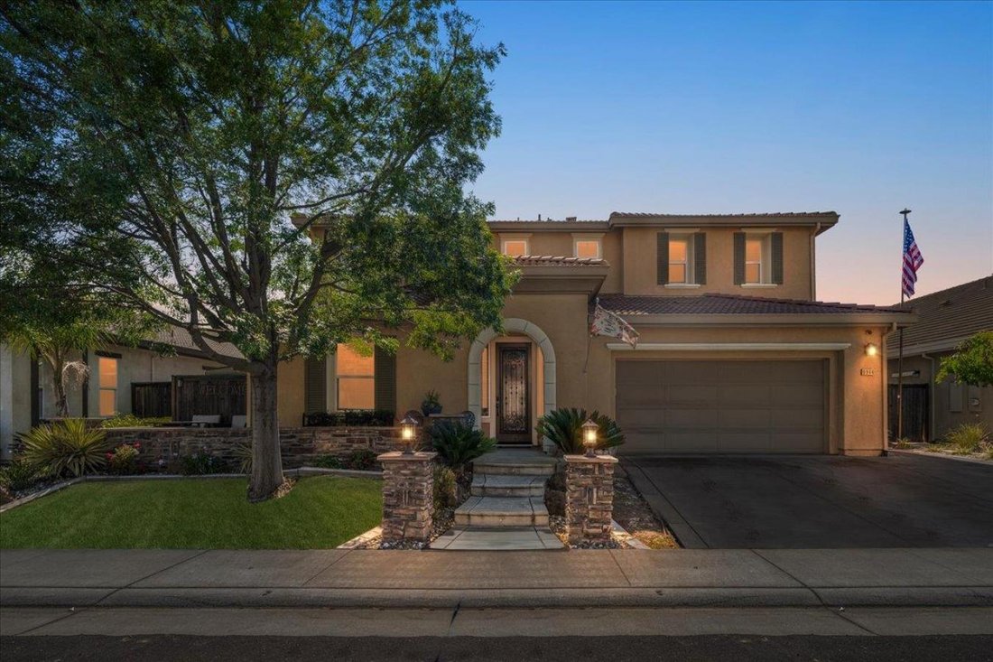 House in Elk Grove, California, United States 2 - 18538451
