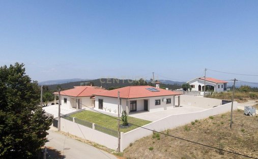 Villa a Miranda do Corvo, Distretto di Coimbra, Portogallo 1