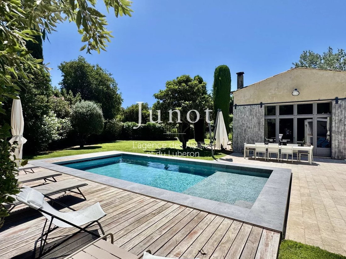 House in Saint-Rémy-de-Provence, Provence-Alpes-Côte d'Azur, France 1 - 18538621