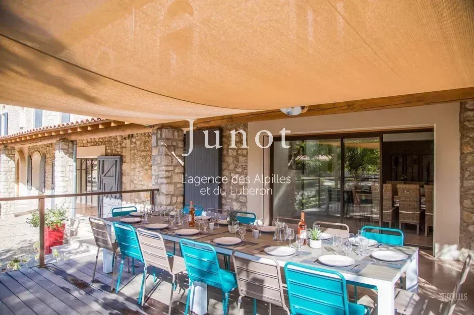 Country House in Noves, Provence-Alpes-Côte d'Azur, France 5 - 18538647