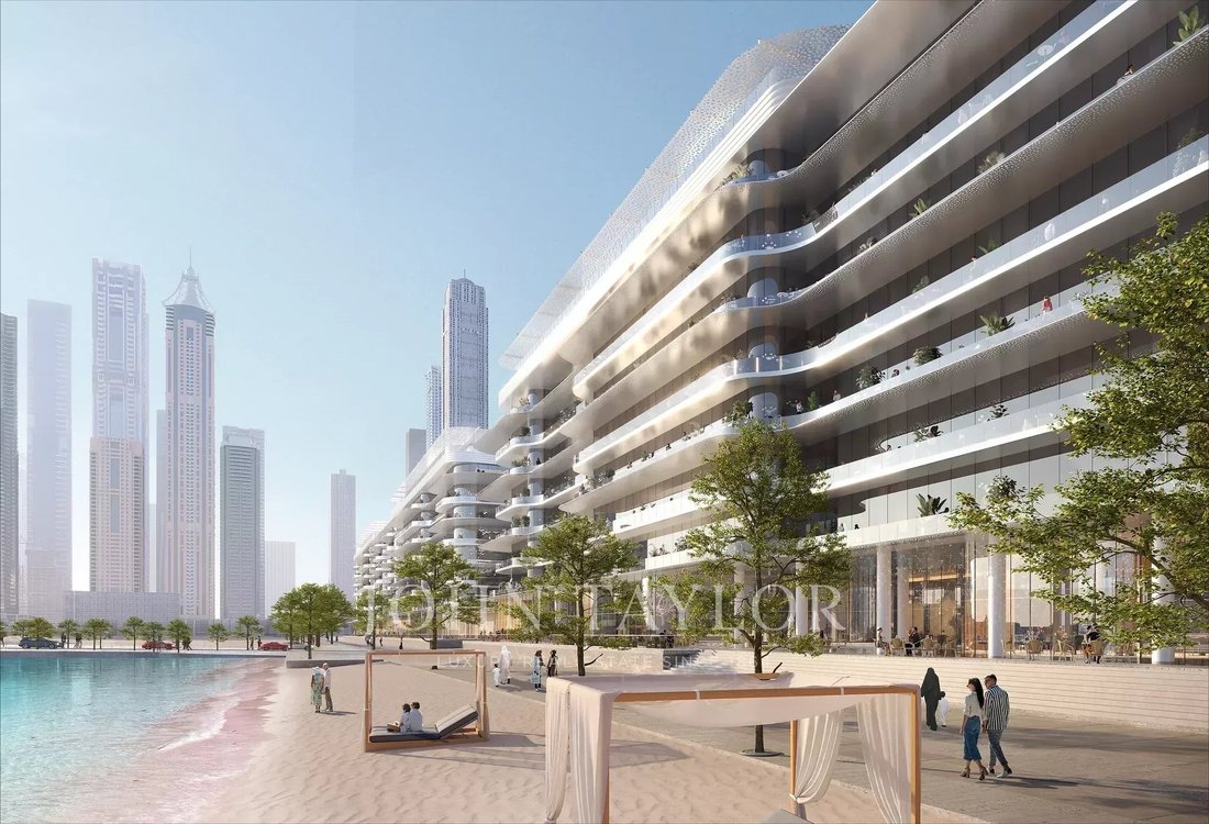 Apartment in Emaar Beachfront, Dubai, United Arab Emirates 5 - 18538477