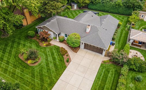 House in Mount Prospect, Illinois, United States 1