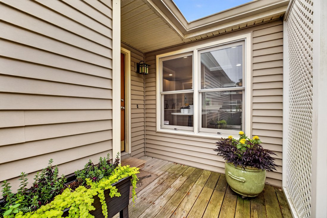 Condo in Old Saybrook, Connecticut, United States 3 - 18538392