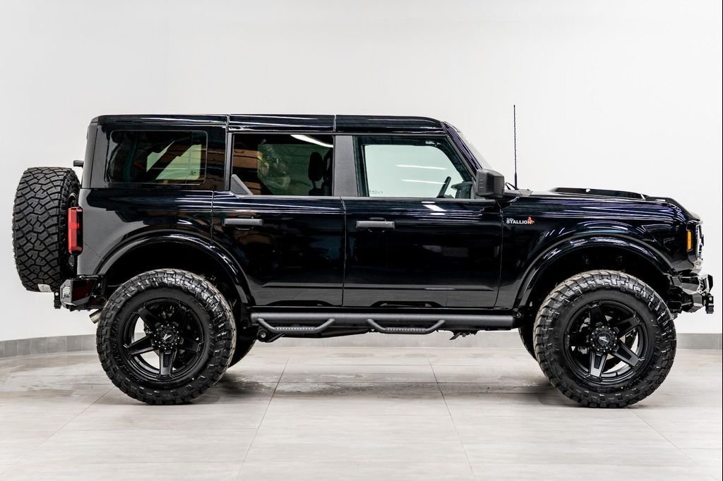 Ford Bronco 4X4 in Fort Lauderdale, FL, United States 5 - 18362297