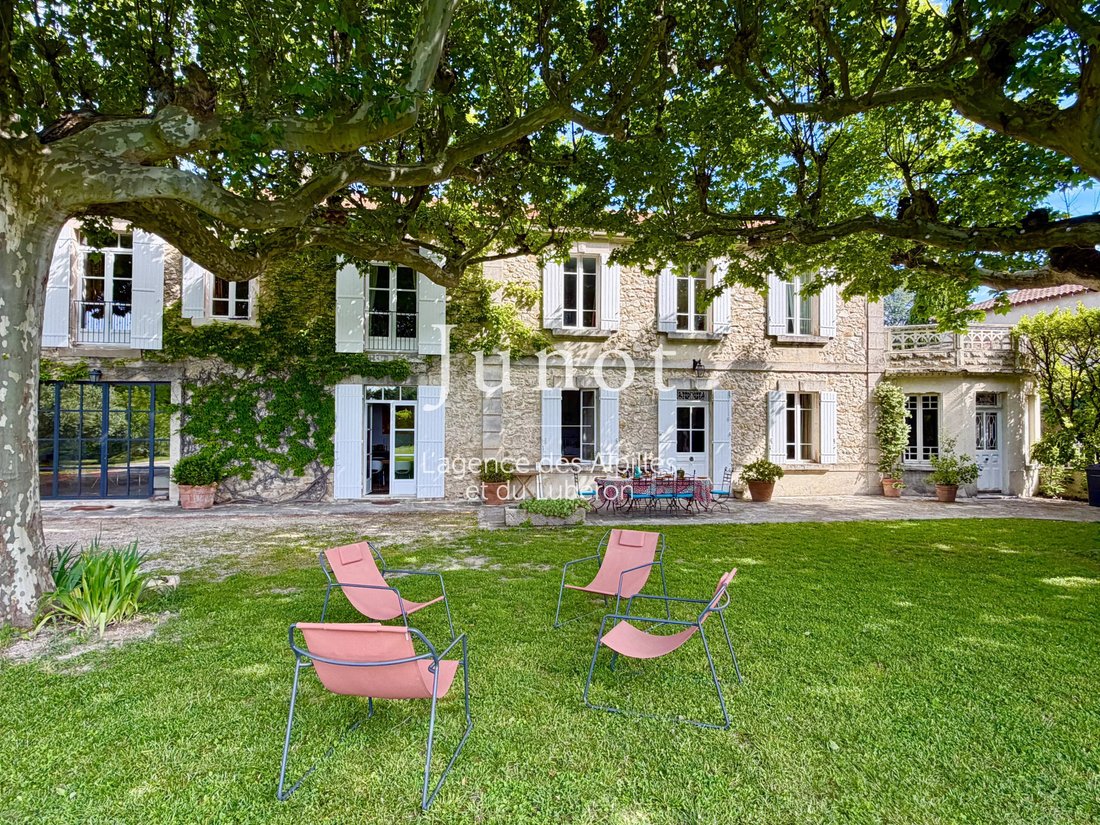 Country House in Saint-Rémy-de-Provence, Provence-Alpes-Côte d'Azur, France 4 - 18538630