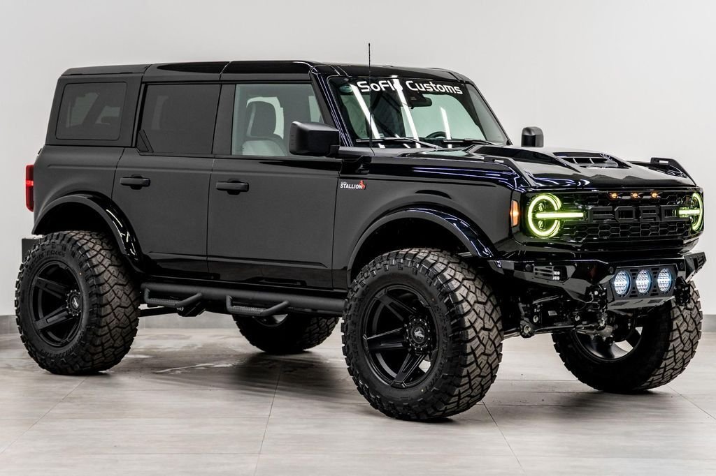 Ford Bronco 4X4 in Fort Lauderdale, FL, United States 3 - 18362297