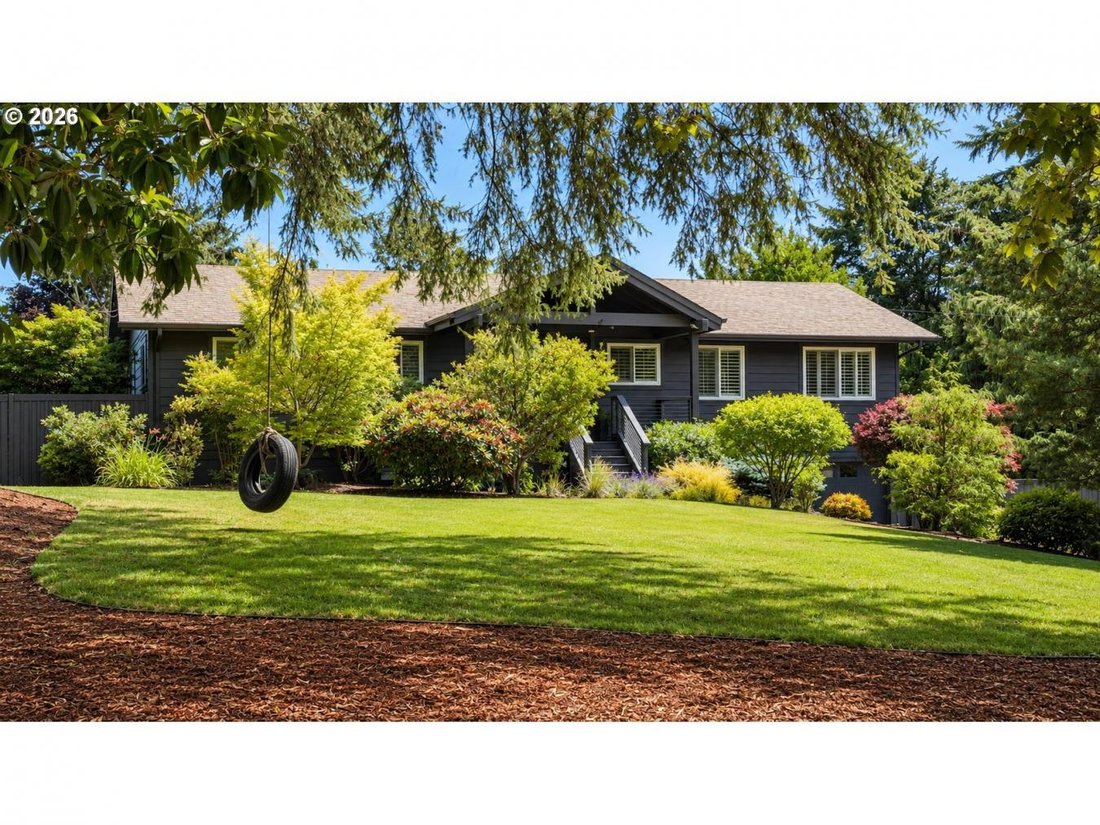 House in West Linn, Oregon, United States 2 - 18538443