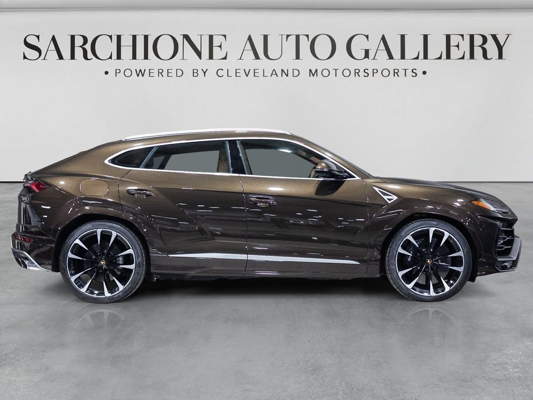 Suv in Canton, OH, United States 3 - 18473836
