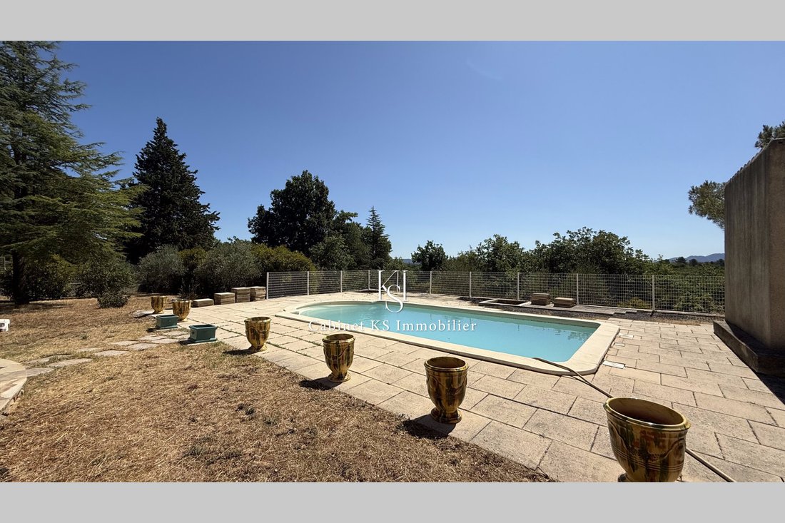 Villa in Centre Ville, Saint-Maximin-la-Sainte-Baume, France 4 - 18533165