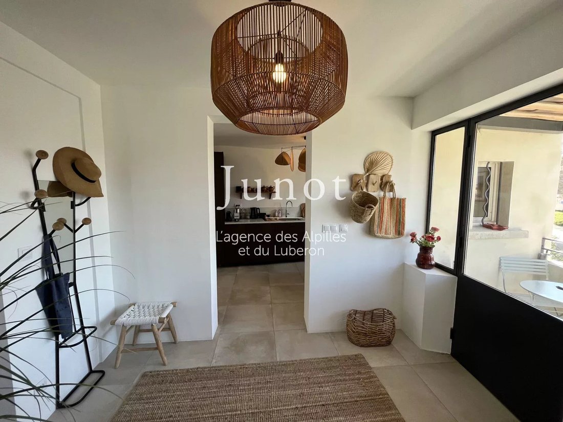 Townhouse in Saint-Rémy-de-Provence, Provence-Alpes-Côte d'Azur, France 3 - 18538543