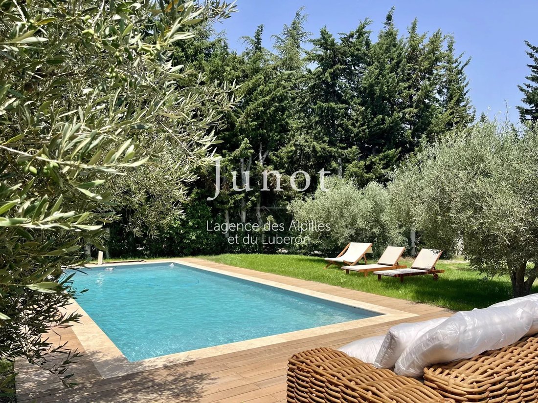 Villa in Maussane-les-Alpilles, Provence-Alpes-Côte d'Azur, France 4 - 18538550