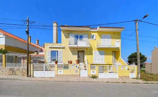 Villa in Corroios, Setubal, Portugal 1