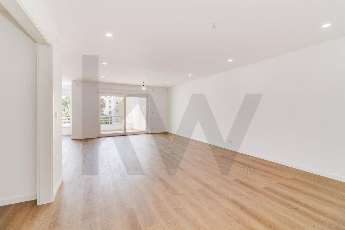 Apartment in Carcavelos e Parede, Lisbon, Portugal 3 - 18538508