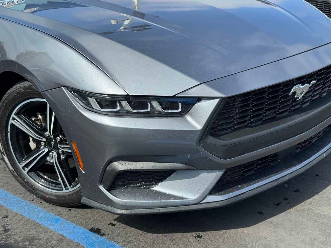 Cabriolet in San Diego, CA, United States 3 - 18153125