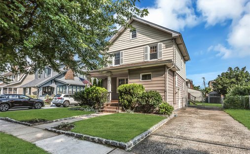 House in Lynbrook, New York, United States 1