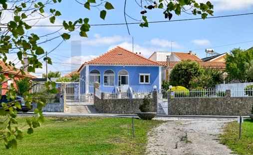 Townhouse in Mafra, Lisbon, Portugal 1
